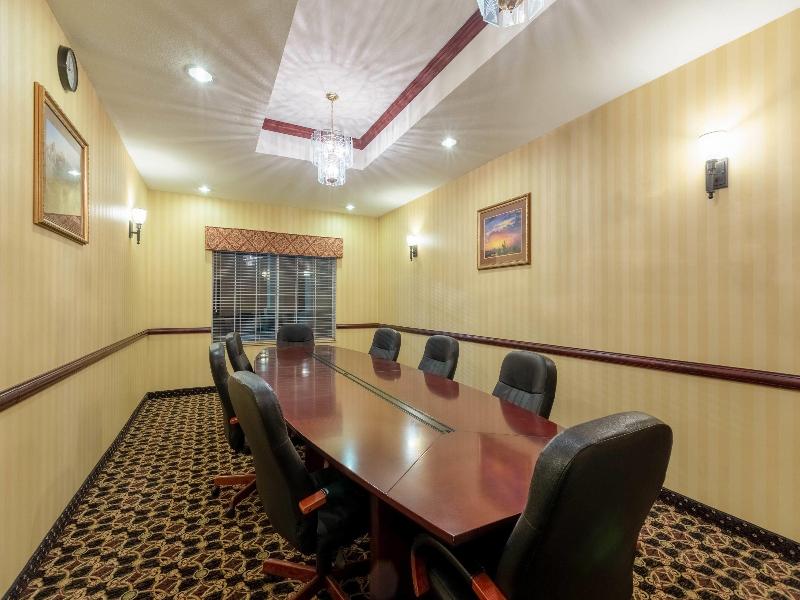 La Quinta Inn & Suites Dodge City