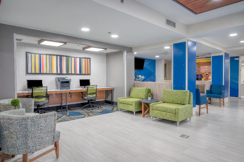 Holiday Inn Express & Suites Greenville image