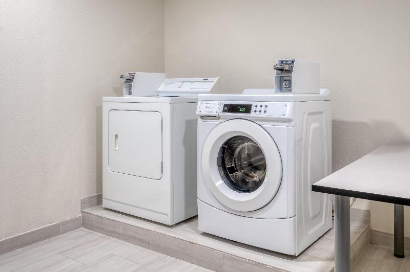 Holiday Inn Express & Suites Greenville image