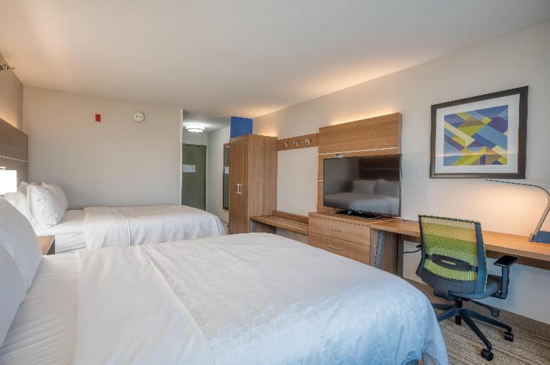 Holiday Inn Express & Suites Greenville image