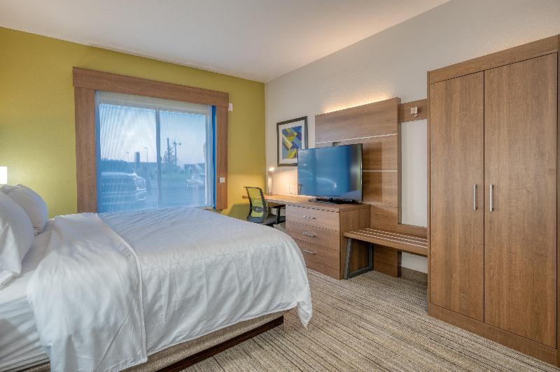 Holiday Inn Express & Suites Greenville image