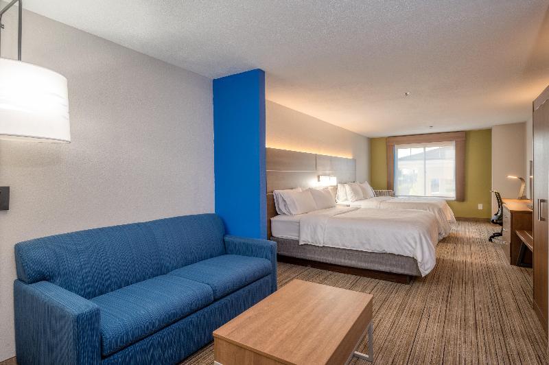 Holiday Inn Express & Suites Greenville image