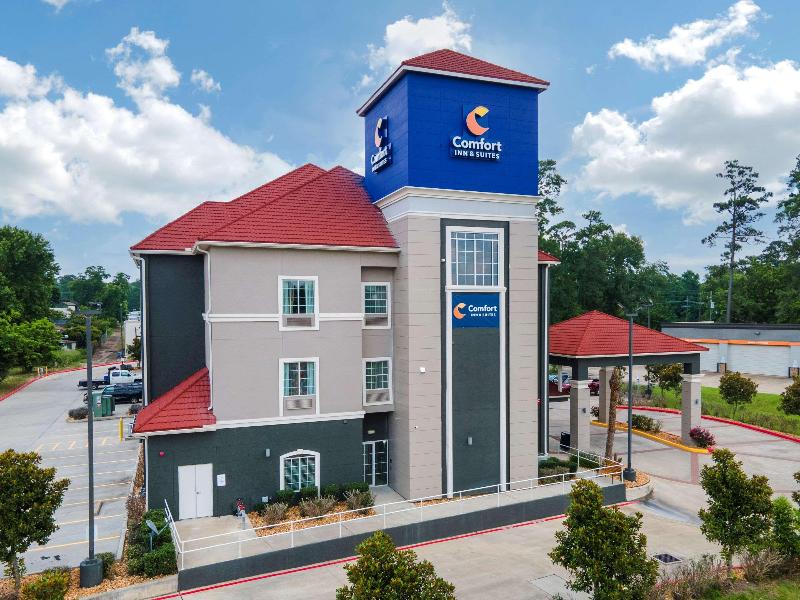 Comfort Inn & Suites Cleveland TX image