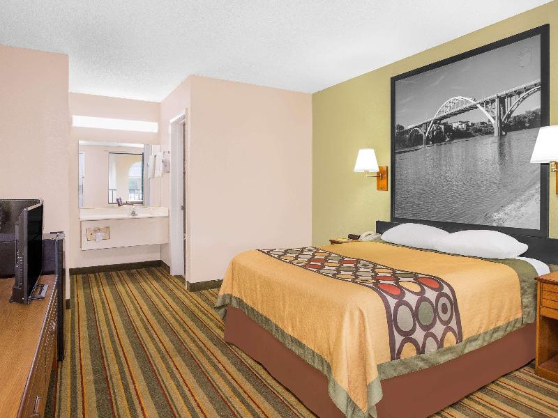Super 8 by Wyndham Eufaula image