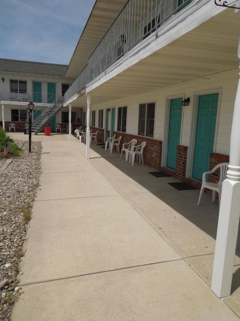The Jetty Motel