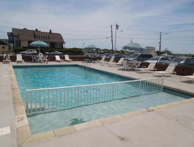 The Jetty Motel