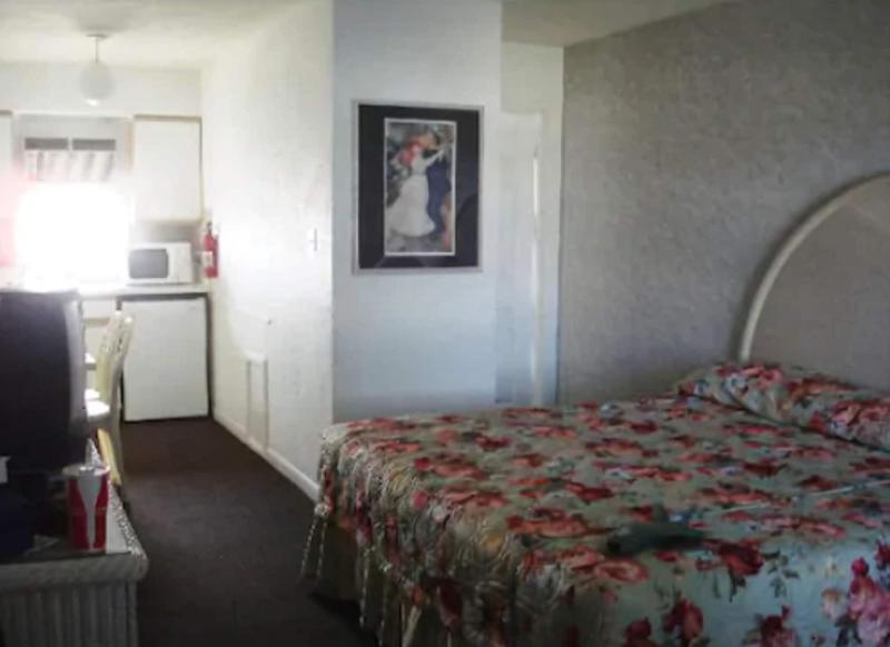 The Jetty Motel — photo 18