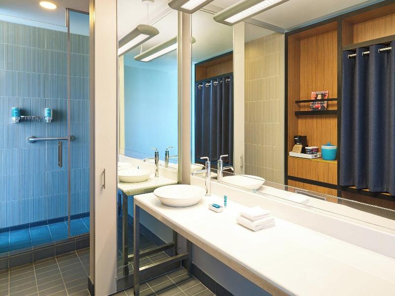 Aloft Frisco image