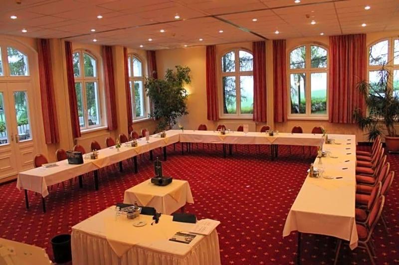 Heidehof image