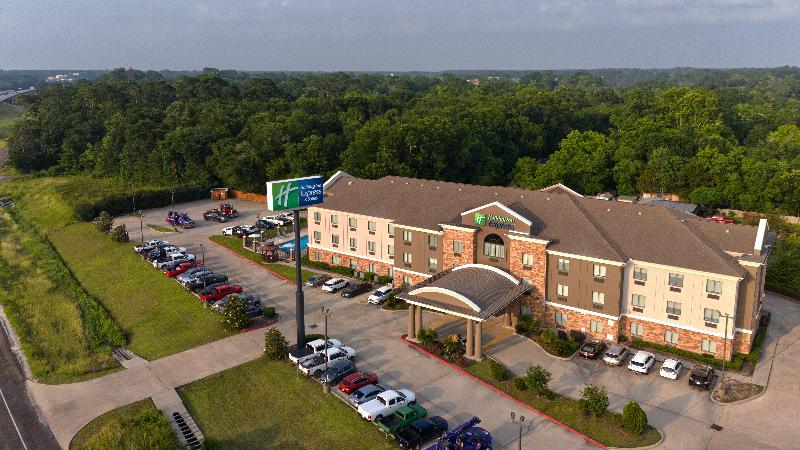 Holiday Inn Express & Suites Cleveland image