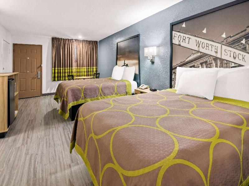 Super 8 by Wyndham Grand Prairie Southwest image
