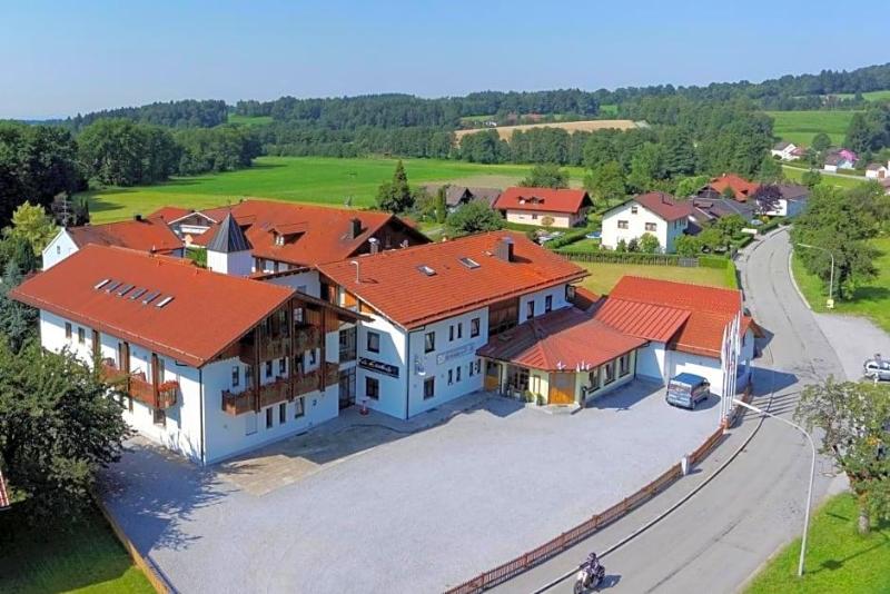 Bernrieder Hof image
