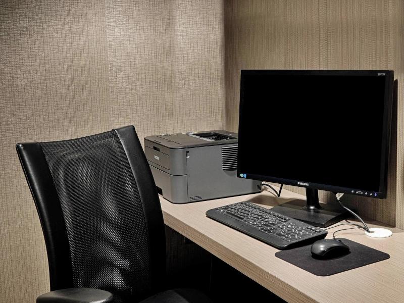 Springhill Suites Detroit Metro Airport Romulus image