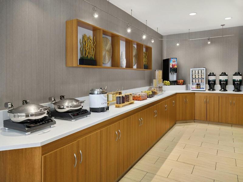 Springhill Suites Detroit Metro Airport Romulus image