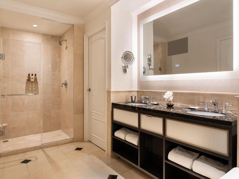 The Ritz-Carlton Dallas image