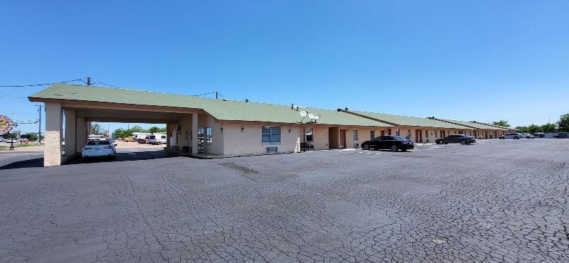 American Inn Cleburne image
