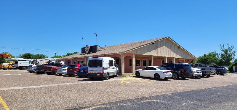 American Inn Cleburne image