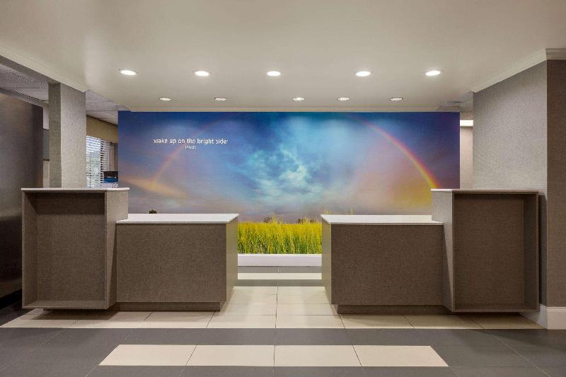 La Quinta Inn & Suites Dublin image
