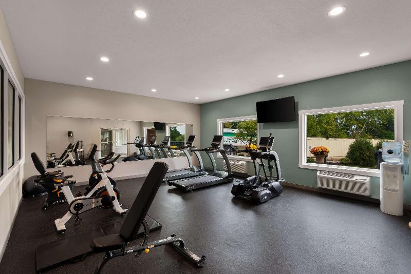 Wyndham Garden Galena Hotel And Day Spa image