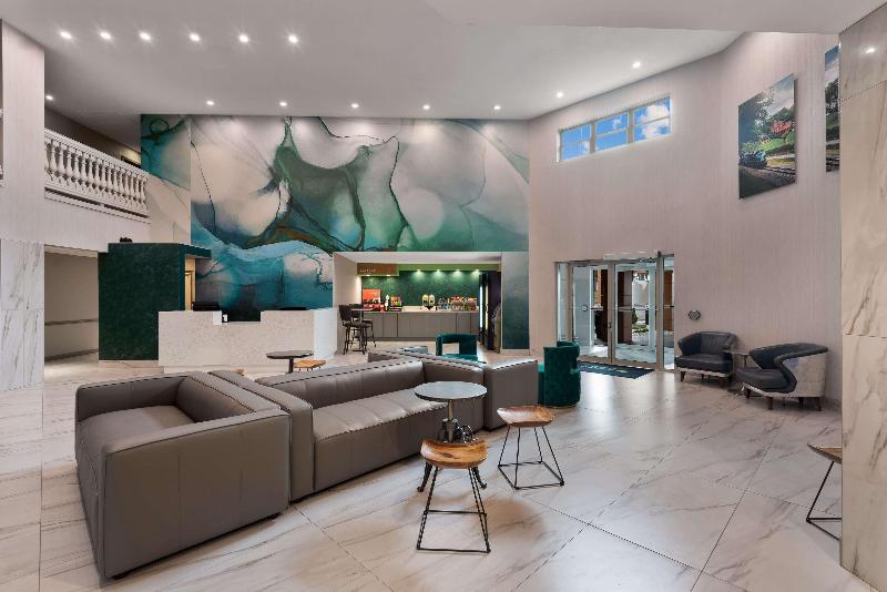 Wyndham Garden Galena Hotel And Day Spa image