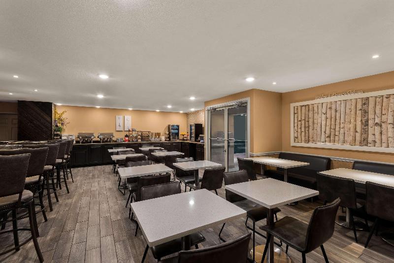 Wyndham Garden Galena Hotel And Day Spa image