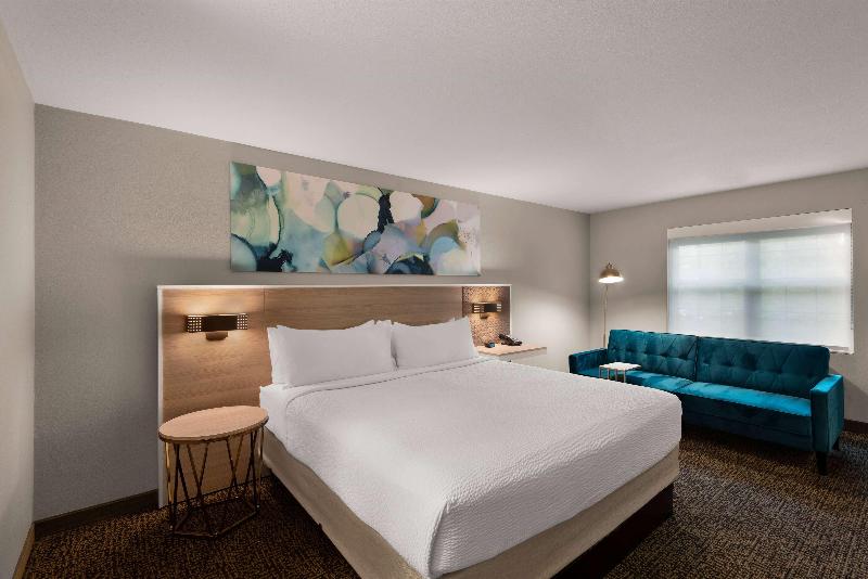 Wyndham Garden Galena Hotel And Day Spa image