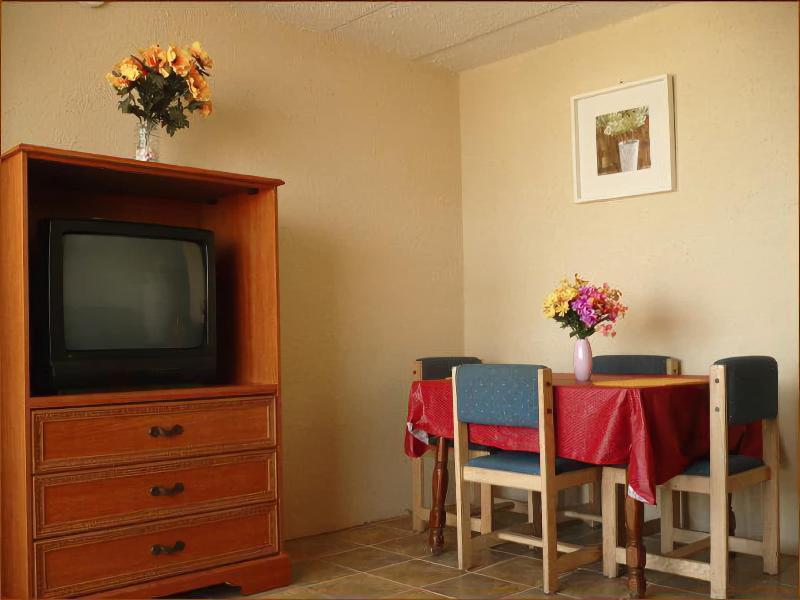 Casa del Sol Motel image