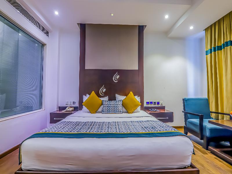 Hotel Godwin Deluxe Near Connaught Place New Delhi image