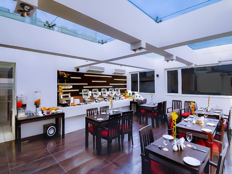 Hotel Godwin Deluxe Near Connaught Place New Delhi image
