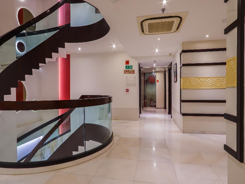 Hotel Godwin Deluxe Near Connaught Place New Delhi image