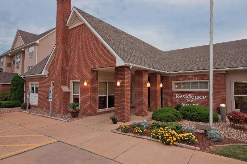 Residence Inn Davenport image