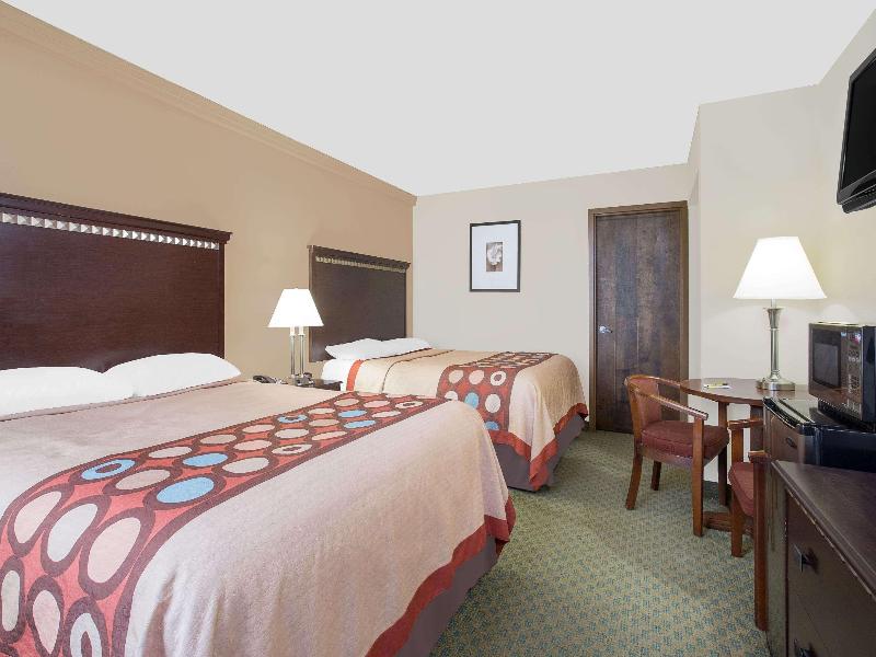 Super 8 by Wyndham Danville PA image