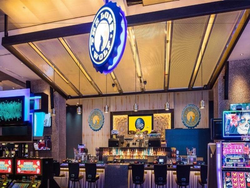 Isle Casino Hotel Bettendorf  image