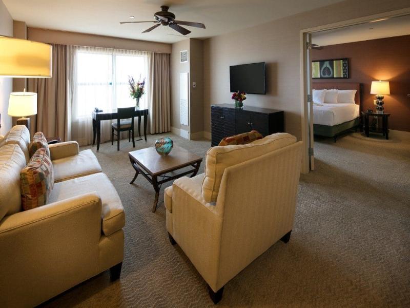 Isle Casino Hotel Bettendorf  image