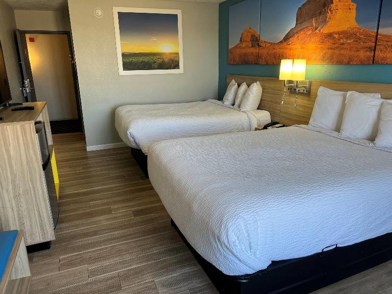Days Inn by Wyndham Warrensburg image