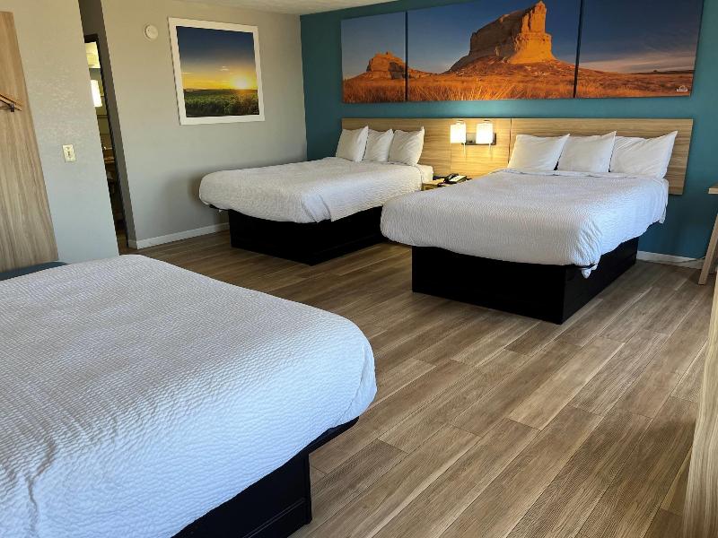 Days Inn by Wyndham Warrensburg image