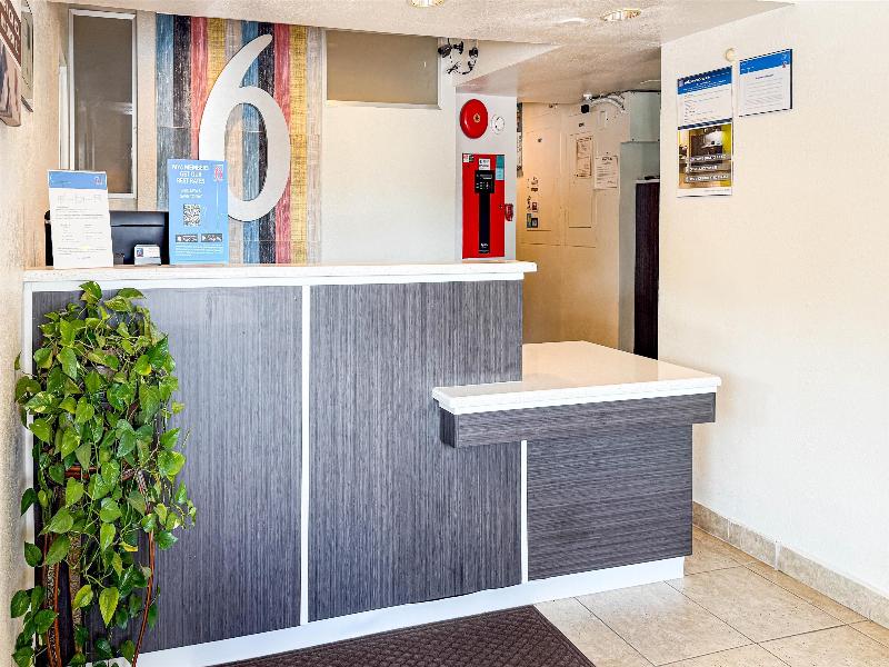Studio 6 Grand Prairie Tx image