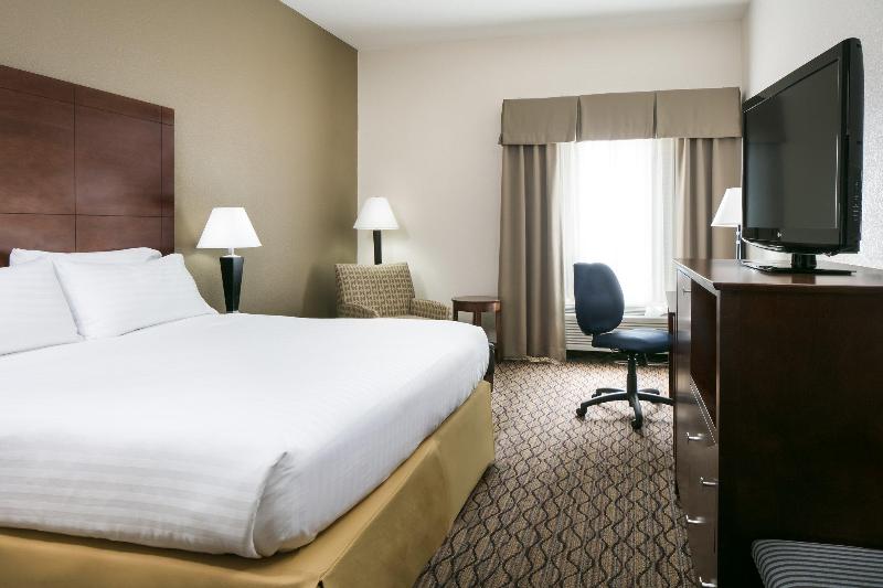 Holiday Inn Express & Suites Clinton image