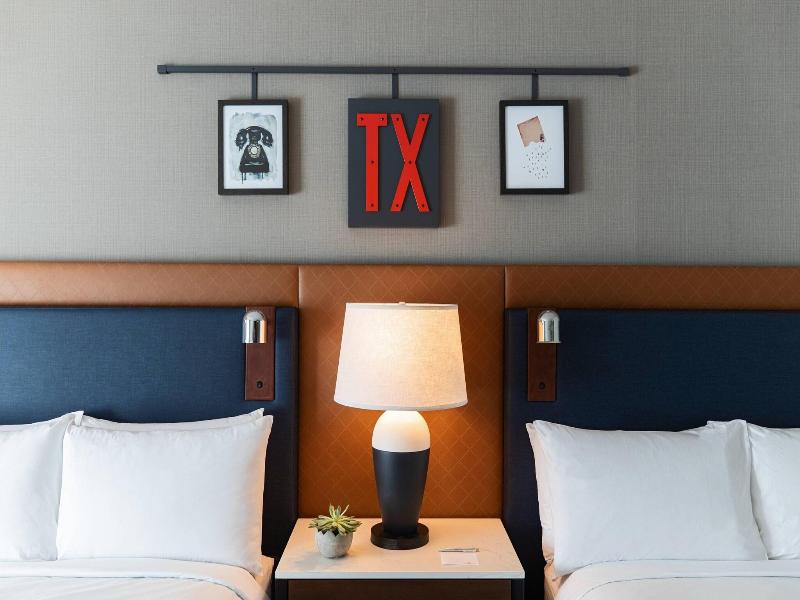 Renaissance Dallas Richardson Hotel image