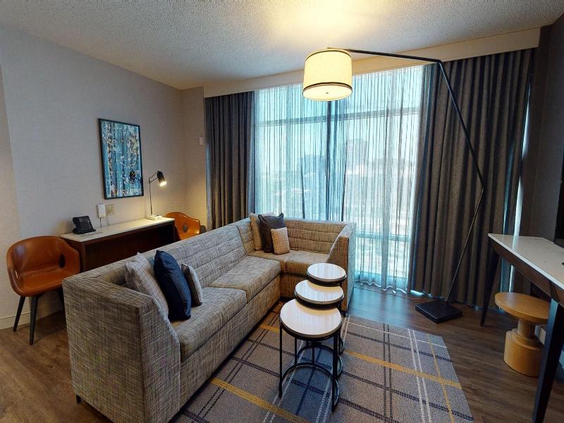 Renaissance Dallas Richardson Hotel image