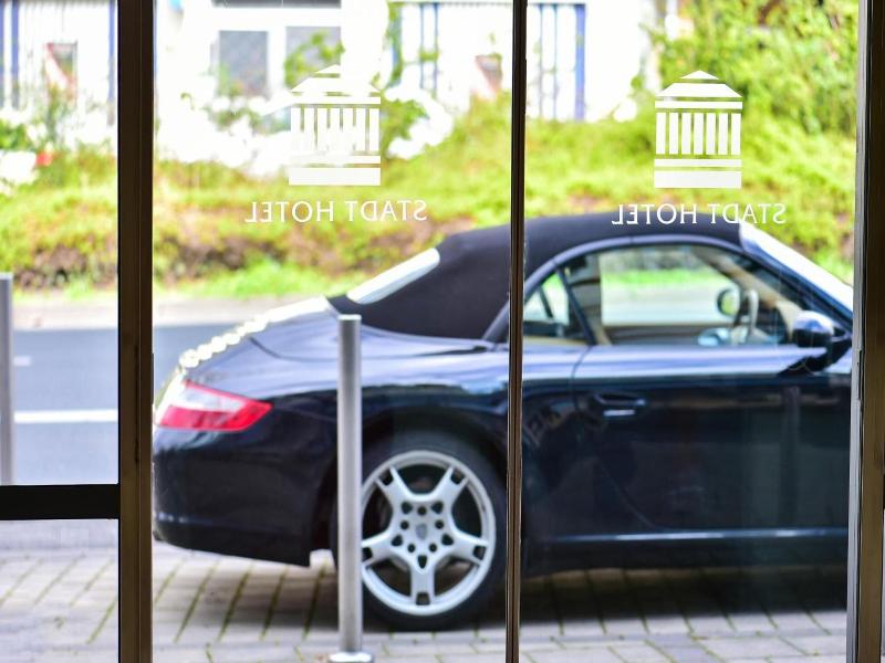 Stadthotel image