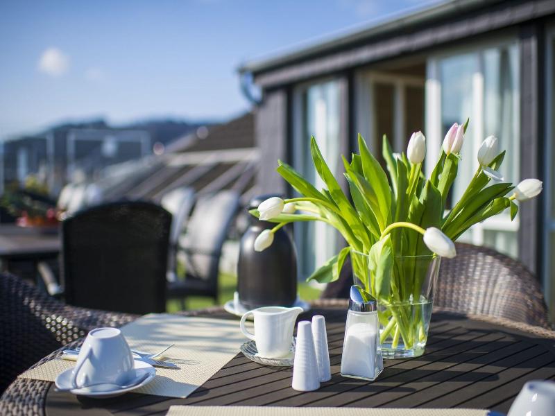 Stadthotel image