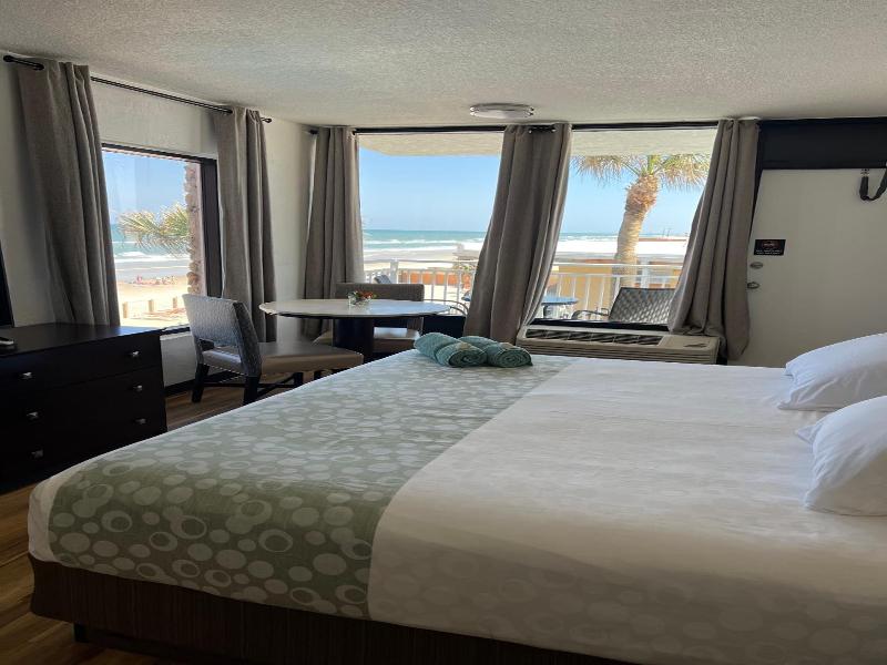 Flamingo Inn image