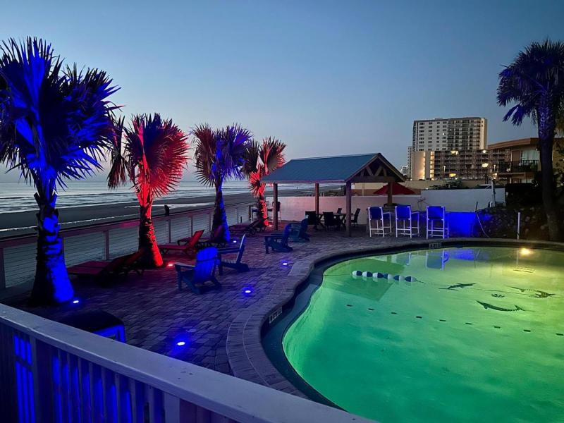 Flamingo Inn image