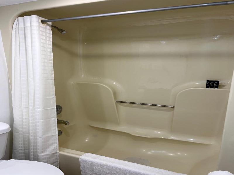 Flamingo Inn image