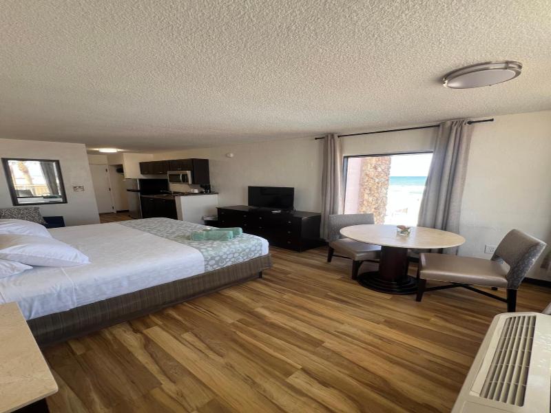 Flamingo Inn image