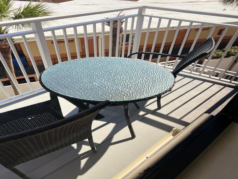 Flamingo Inn image