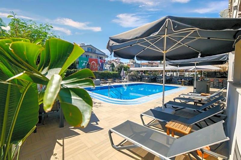 Moni Hotel image
