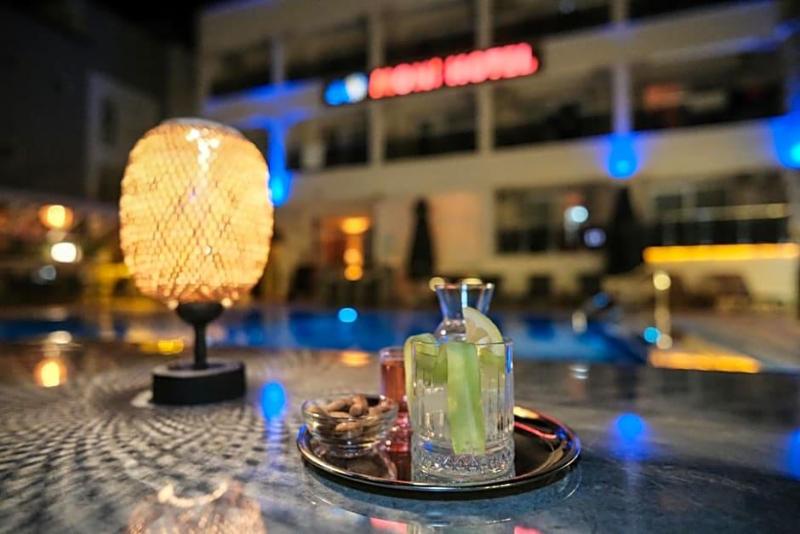 Moni Hotel image