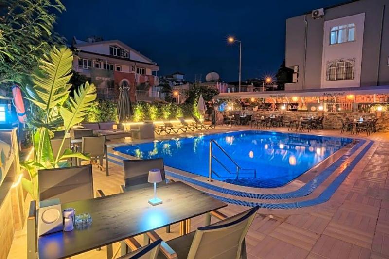Moni Hotel image